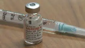 Narcan Uses, Doses, and Interactions